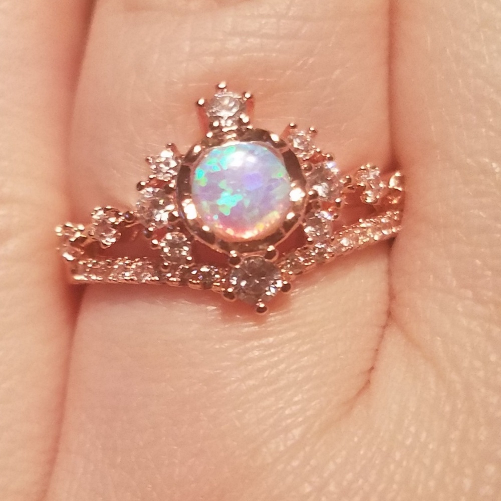 Opalesque swarovski crystal ring